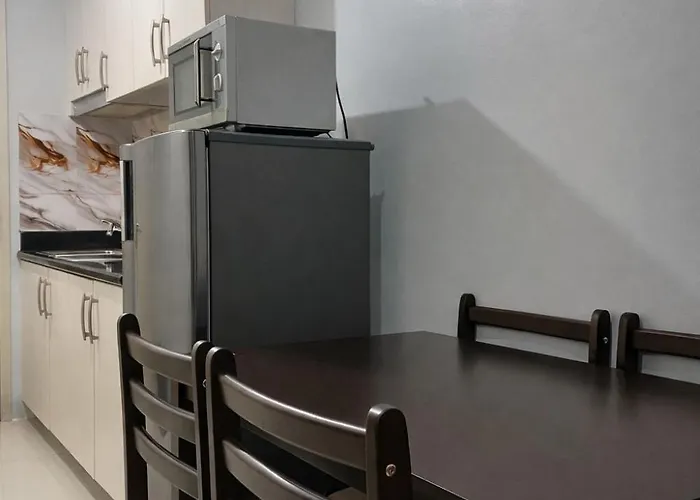 Apartment Stunning Skyline View Jazz Residences Makati *